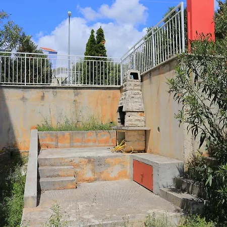 With A Parking Space - 18799 Trogir